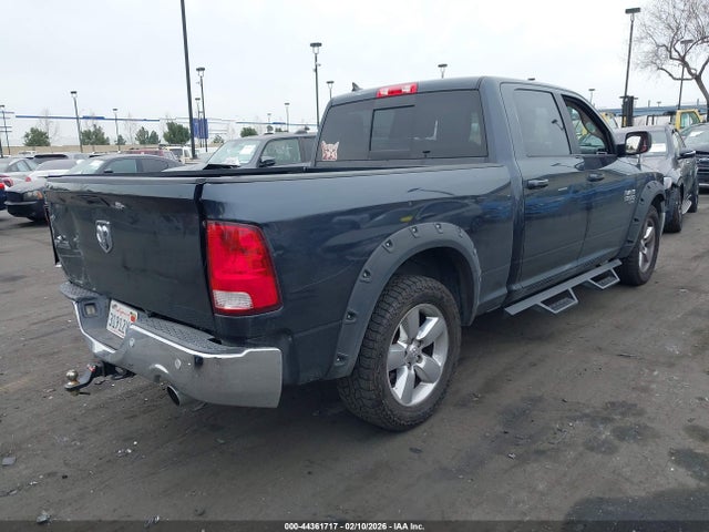1C6RR6TT1KS562378 RAM 1500 Classic Big Horn 4x2 6&#039;4 Box