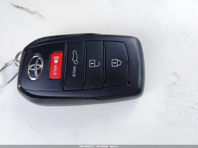 Toyota Corolla Cross Xle 2024 7MUDAAAG3RV116454 Image 11