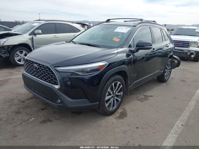 Toyota Corolla Cross Xle 2024 7MUDAAAG3RV116454 Image 2