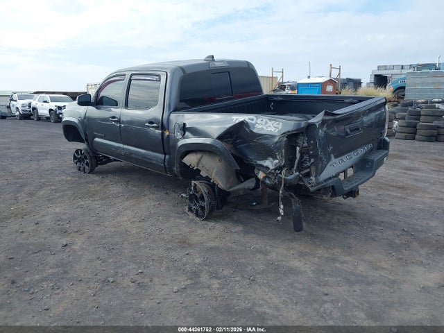 3TMCZ5AN7LM330262 Toyota Tacoma Trd Sport