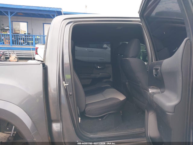 3TMCZ5AN7LM330262 Toyota Tacoma Trd Sport