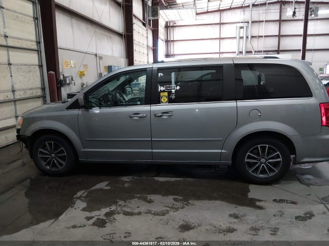 Dodge Grand Caravan Sxt 2017 2C4RDGCG7HR689937 Image 15