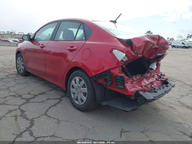 3KPA24AD3ME380438 KIA RIO S