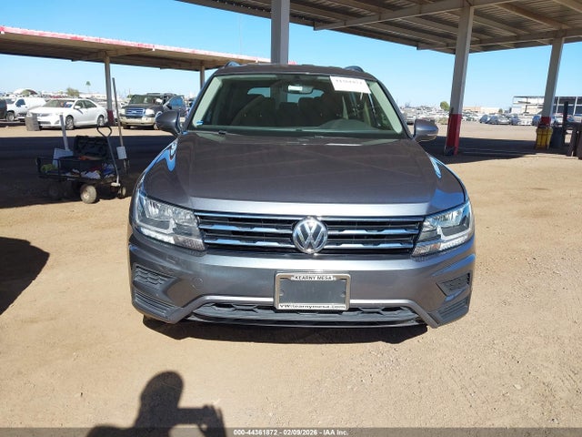 3VV3B7AX6MM131840 Volkswagen Tiguan 2.0t Se/2.0t Se R-line Black/2.0t Sel