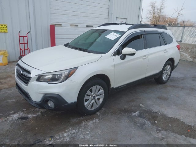 2018 Subaru Outback 2.5i Premium მანქანა იყიდება აუქციონზე, vin: 4S4BSACC0J3281386, აუქციონის ნომერი: 44361914