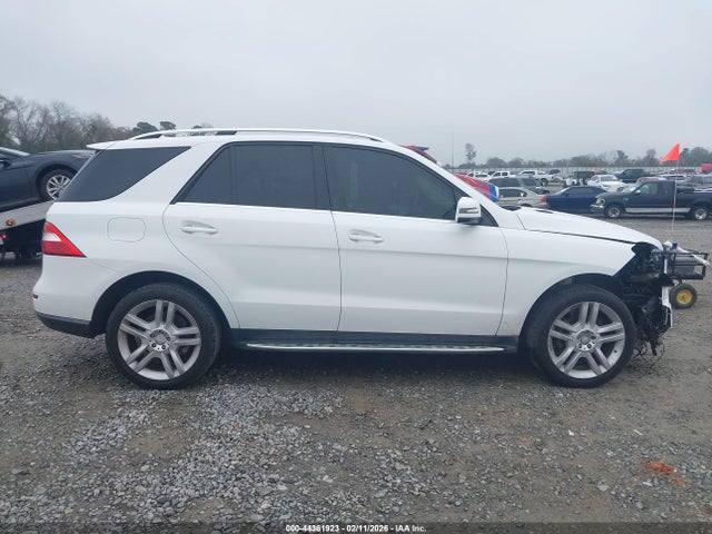 44361923 :رقم المزاد ، 4JGDA5JB7FA587856 vin ، 2015 Mercedes-benz Ml 350 مزاد بيع