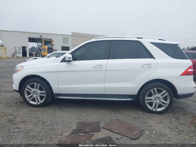 44361923 :رقم المزاد ، 4JGDA5JB7FA587856 vin ، 2015 Mercedes-benz Ml 350 مزاد بيع