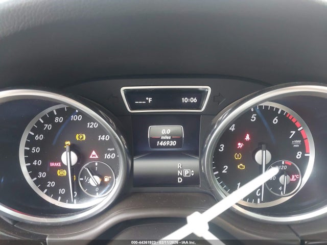 44361923 :رقم المزاد ، 4JGDA5JB7FA587856 vin ، 2015 Mercedes-benz Ml 350 مزاد بيع