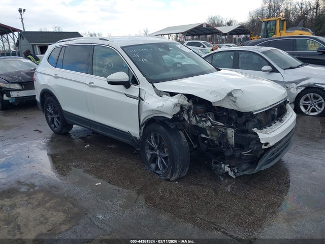 2022 VOLKSWAGEN TIGUAN 3VV2B7AXXNM015618