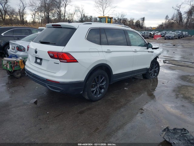 2022 VOLKSWAGEN TIGUAN 3VV2B7AXXNM015618 Photo 3