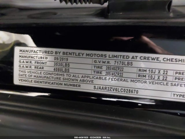 2020 BENTLEY BENTAYGA SJAAR2ZV6LC028670 Photo 8