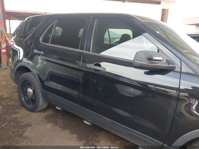 1FM5K8AR0GGD16460 Ford Utility Police Interceptor
