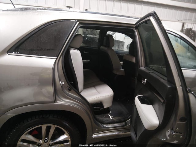 5XYKWDA75EG484209 KIA Sorento Limited V6