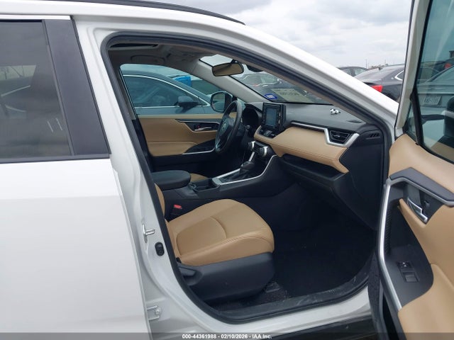 2020 TOYOTA RAV4 2T3C1RFVXLW073331 Photo 4