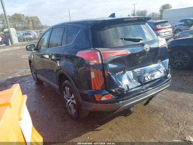2018 TOYOTA RAV4 JTMBFREV5JJ227549 Photo 2