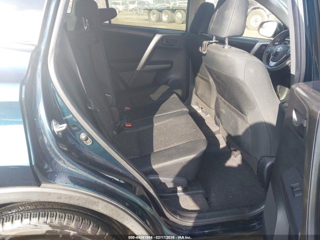 2018 TOYOTA RAV4 JTMBFREV5JJ227549 Photo 7