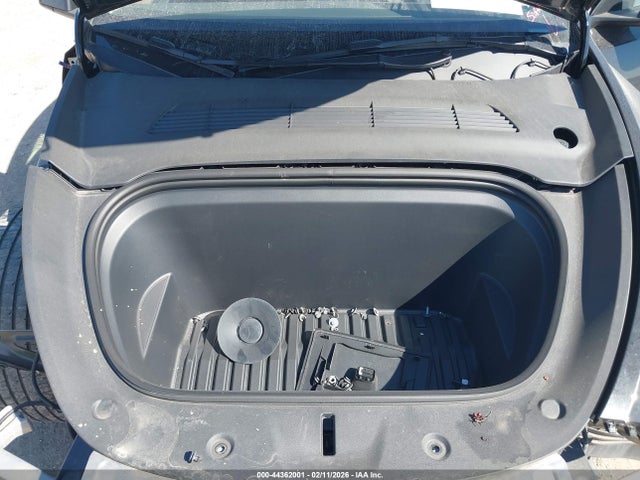 2023 TESLA MODEL Y 7SAYGDEE0PA178013 Photo 9