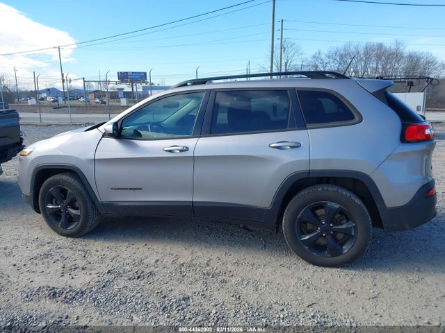 Jeep Cherokee Latitude 4x4 2018 1C4PJMCB1JD512392 Image 14