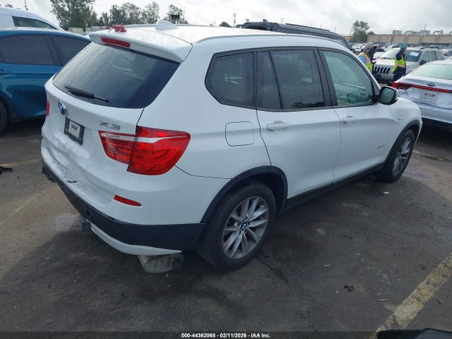 44362068 :رقم المزاد ، 5UXWX9C58D0A26354 vin ، 2013 Bmw X3 Xdrive28i مزاد بيع