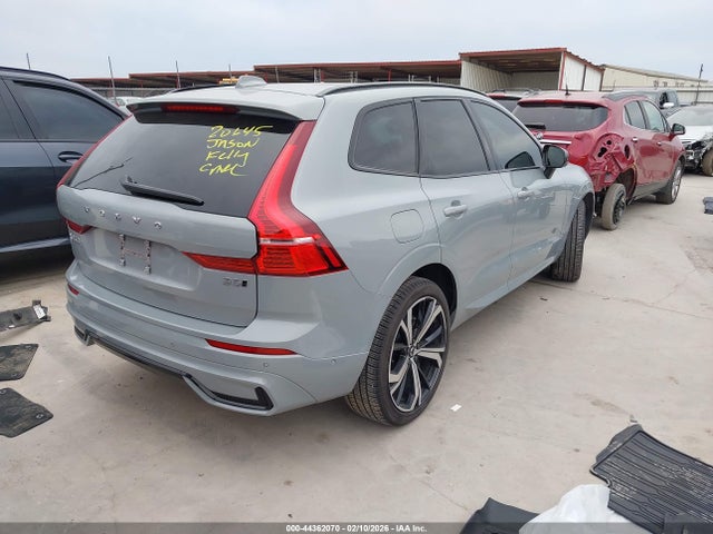 2024 VOLVO XC60 YV4L12RM7R1939355 Photo 3