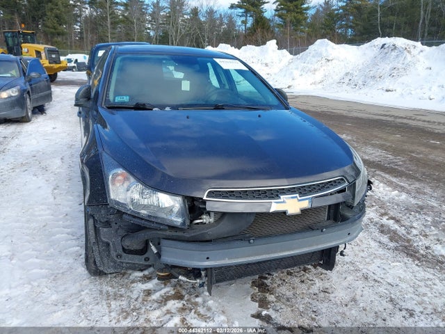 1G1PA5SG5E7177959 Chevrolet Cruze Ls Auto
