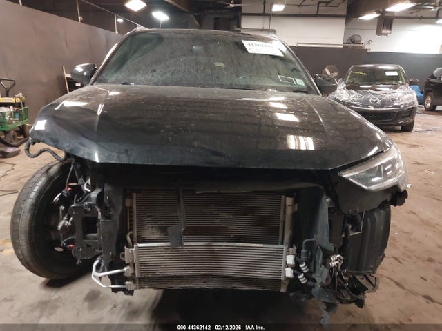 2023 Audi Q3 Premium 45 Tfsi S Line Quattro Tiptronic მანქანა იყიდება აუქციონზე, vin: WA1DECF36P1143104, აუქციონის ნომერი: 44362142