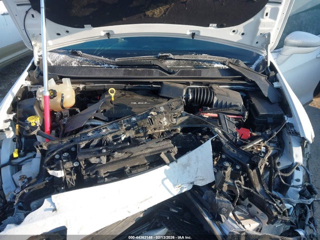 44362148 :رقم المزاد ، 2C4RC1GG3JR228833 vin ، 2018 Chrysler Pacifica Limited مزاد بيع