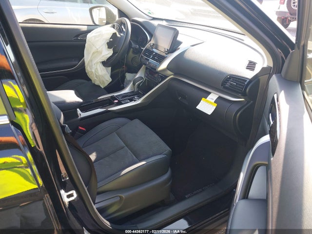 2026 MITSUBISHI ECLIPSE CROSS JA4ATWAA9TZ004788 Photo 4