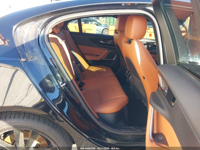 Jaguar Xe R-dynamic S Awd Automatic 2020 SAJAT4GX1LCP61775 Image 8
