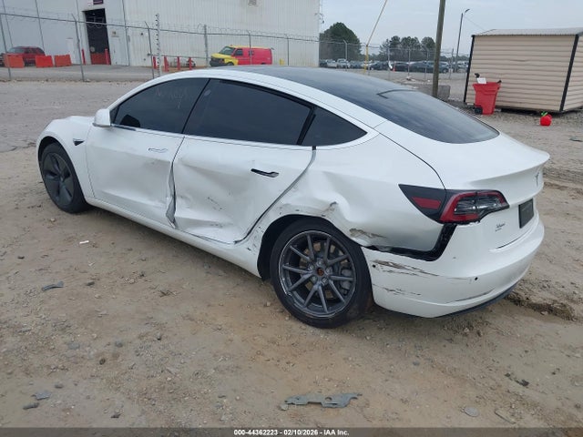 2020 TESLA MODEL 3 5YJ3E1EA8LF645295 Photo 2