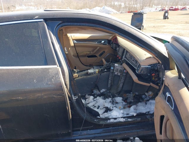 2010 PORSCHE PANAMERA WP0AB2A72AL061758 Photo 4