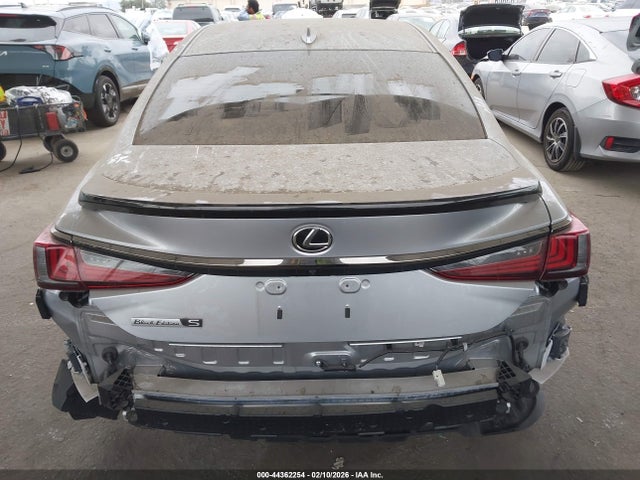 58ABA1C15RU042738 Lexus Es 300h F Sport Handling