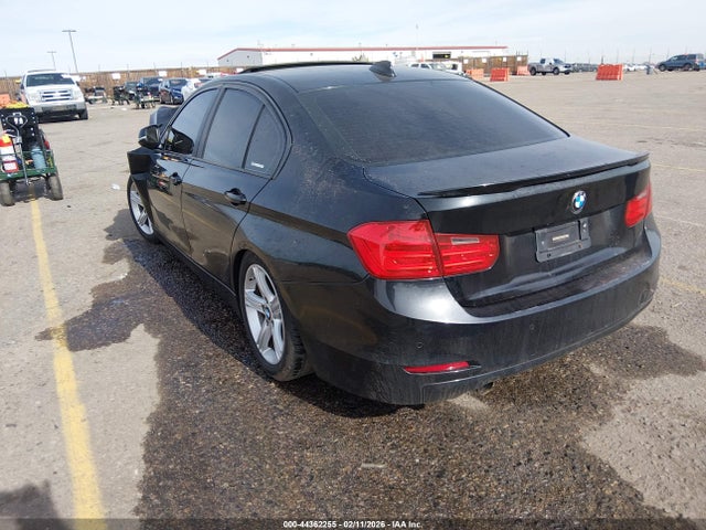 44362255 :رقم المزاد ، WBA3B5G59FNS17237 vin ، 2015 Bmw 328i Xdrive مزاد بيع