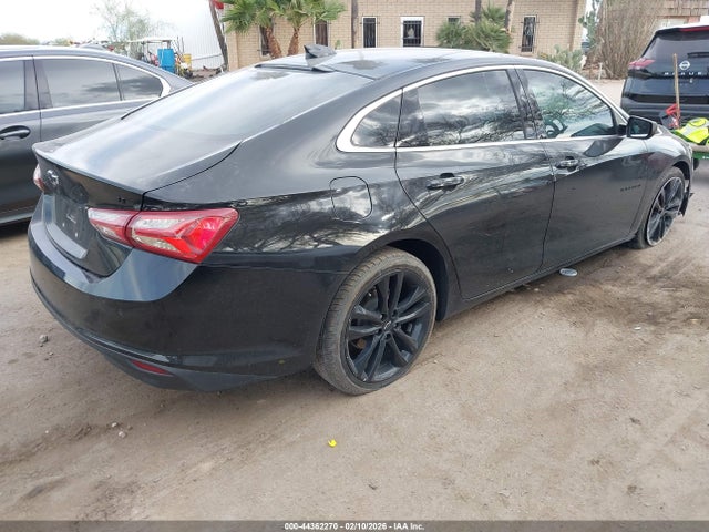 1G1ZD5ST9LF134001 Chevrolet Malibu Fwd Lt