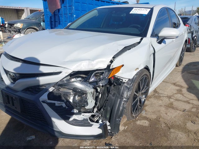 4T1T11AK9PU094202 Toyota CAMRY SE
