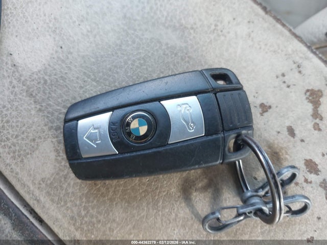 2009 Bmw 528i მანქანა იყიდება აუქციონზე, vin: WBANU53569C117394, აუქციონის ნომერი: 44362279