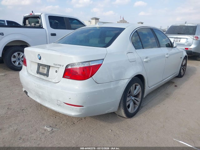 2009 Bmw 528i მანქანა იყიდება აუქციონზე, vin: WBANU53569C117394, აუქციონის ნომერი: 44362279