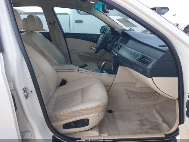 2009 Bmw 528i მანქანა იყიდება აუქციონზე, vin: WBANU53569C117394, აუქციონის ნომერი: 44362279