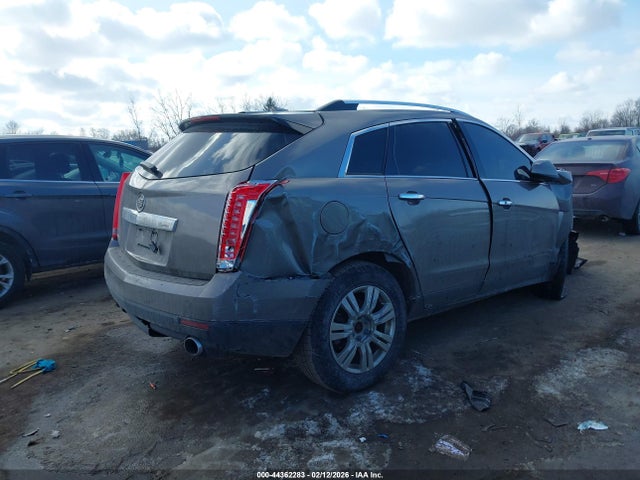 44362283 :رقم المزاد ، 3GYFNDEY6BS527127 vin ، 2011 Cadillac Srx Luxury Collection مزاد بيع