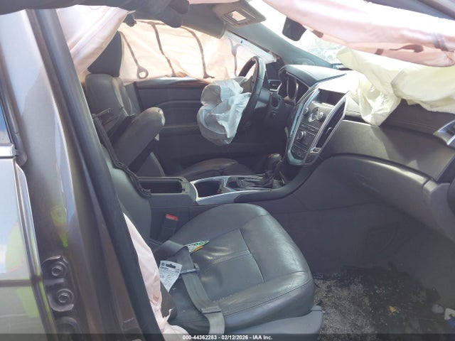 44362283 :رقم المزاد ، 3GYFNDEY6BS527127 vin ، 2011 Cadillac Srx Luxury Collection مزاد بيع