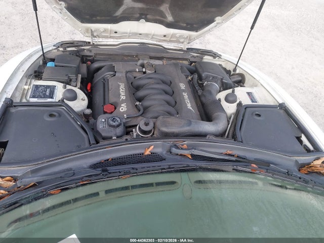 1998 JAGUAR XK8 SAJGX2247WC019448 Photo 9