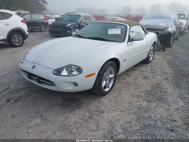 1998 JAGUAR XK8 SAJGX2247WC019448 Photo 1