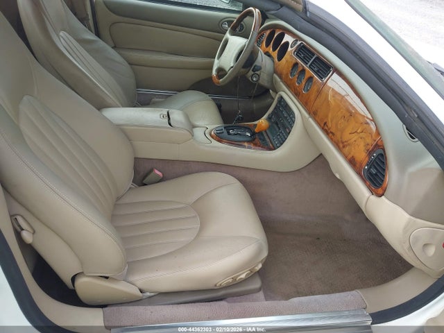 1998 JAGUAR XK8 SAJGX2247WC019448 Photo 4
