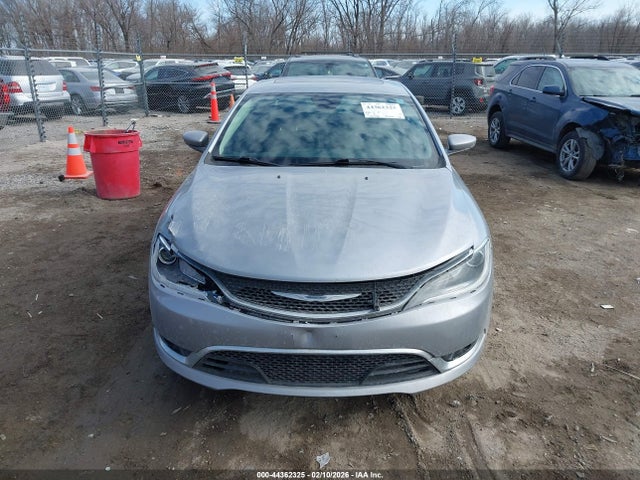 Продажа на аукционе авто 2015 Chrysler 200 C, vin: 1C3CCCCB1FN542727, номер лота: 44362325