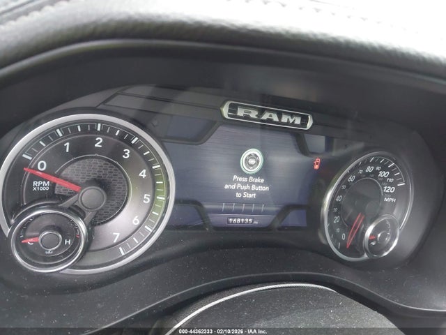 2019 Ram 1500 Laramie  4x4 5'7 Box მანქანა იყიდება აუქციონზე, vin: 1C6SRFJTXKN807486, აუქციონის ნომერი: 44362333
