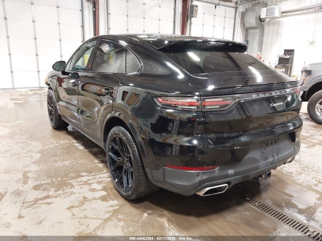 2021 PORSCHE CAYENNE WP1BA2AY4MDA41105 Photo 2
