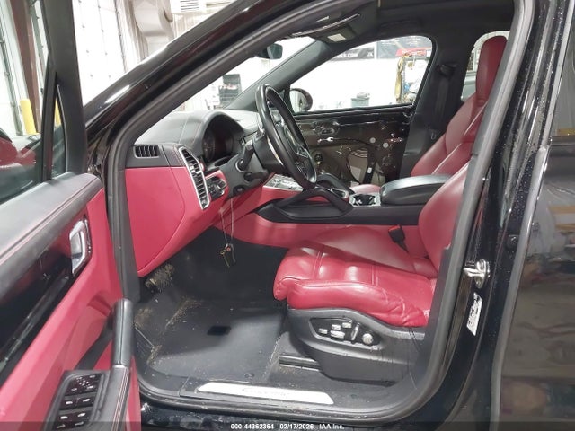 2021 PORSCHE CAYENNE WP1BA2AY4MDA41105 Photo 4