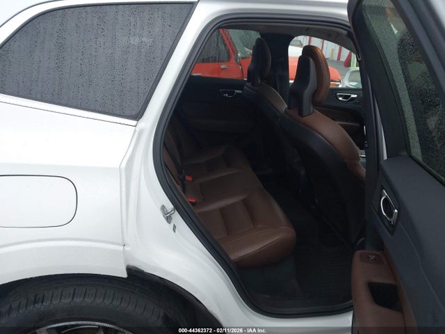 LYV102RK9KB178337 Volvo Xc60 T5 Momentum