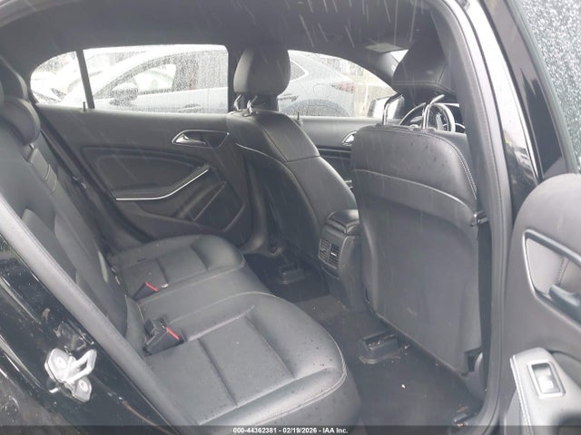 Mercedes-Benz GLA 250 2020 WDCTG4EB7LU021624 Image 8