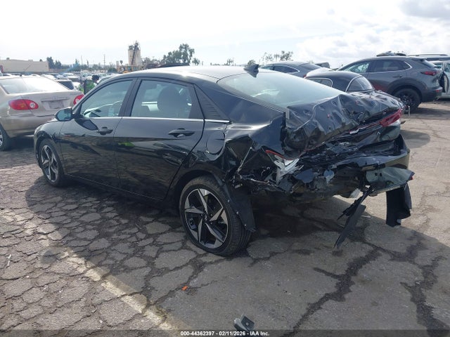 KMHLN4AG9NU338767 Hyundai ELANTRA SEL